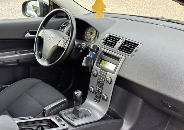 Volvo C30 cena 17900 przebieg: 270000, rok produkcji 2010 z Ogrodzieniec małe 326